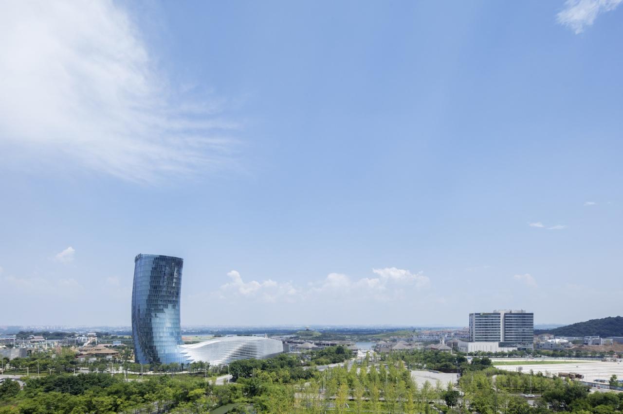 BIM建筑|长沙大王山朗豪酒店 / 蓝天组 BIM建筑|长沙大王山朗豪酒店 / 蓝天组