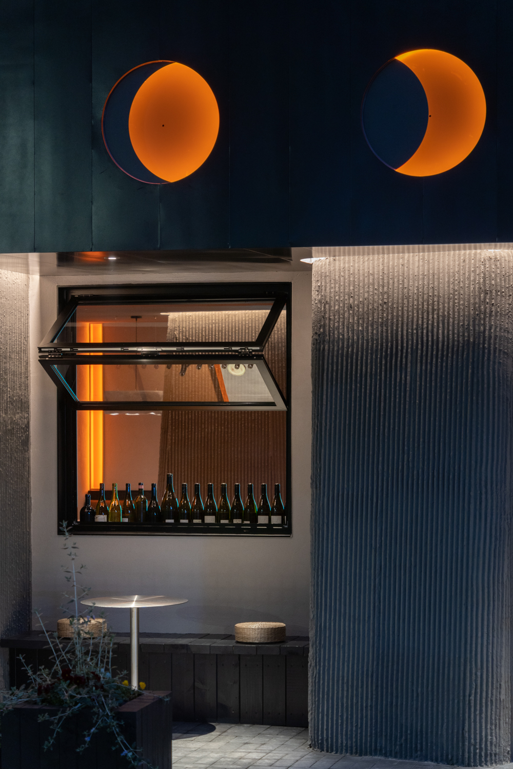 BIM建筑|Wine Nuts酒疯子餐酒吧 / 未韬建筑 BIM建筑|Wine Nuts酒疯子餐酒吧 / 未韬建筑