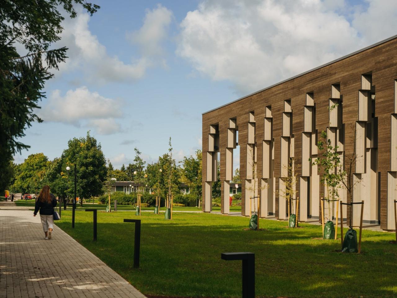 BIM建筑|Saue 乡村市政建筑 / molumba BIM建筑|Saue 乡村市政建筑 / molumba