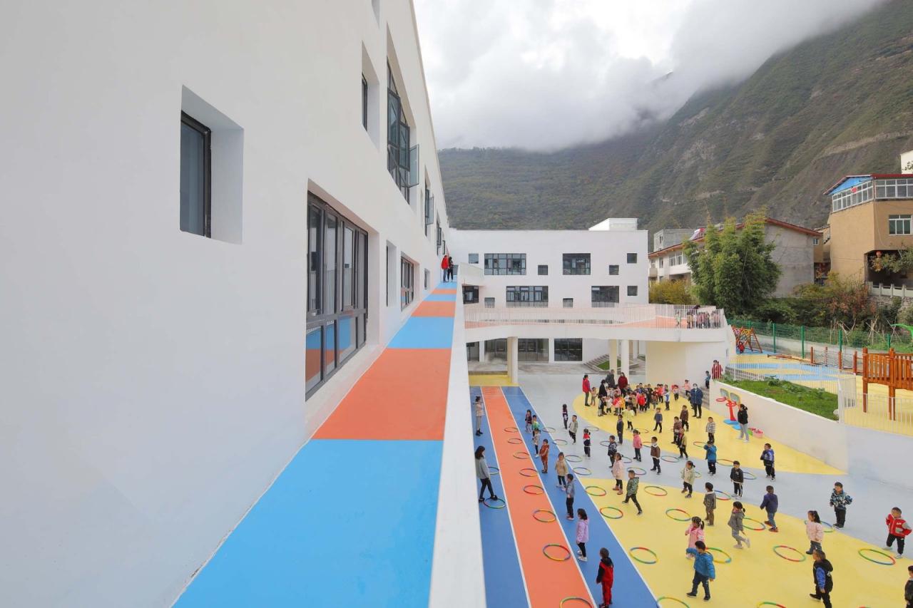 BIM建筑|九寨沟县启航幼儿园 / 东意建筑 BIM建筑|九寨沟县启航幼儿园 / 东意建筑