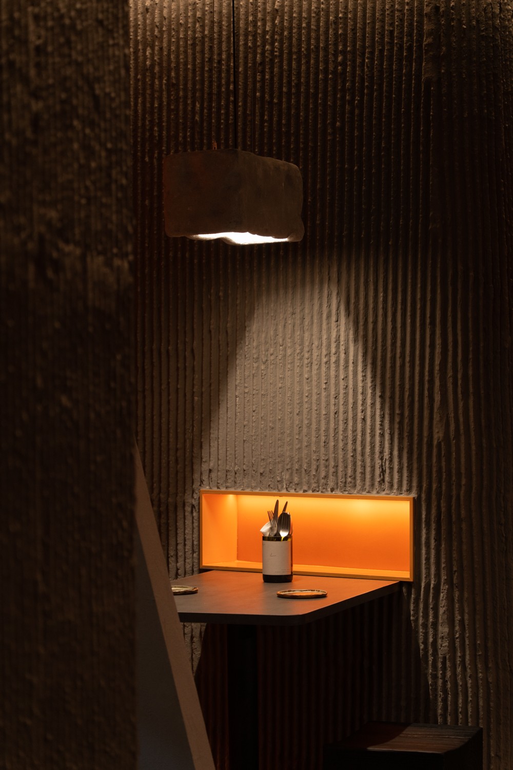 BIM建筑|Wine Nuts酒疯子餐酒吧 / 未韬建筑 BIM建筑|Wine Nuts酒疯子餐酒吧 / 未韬建筑