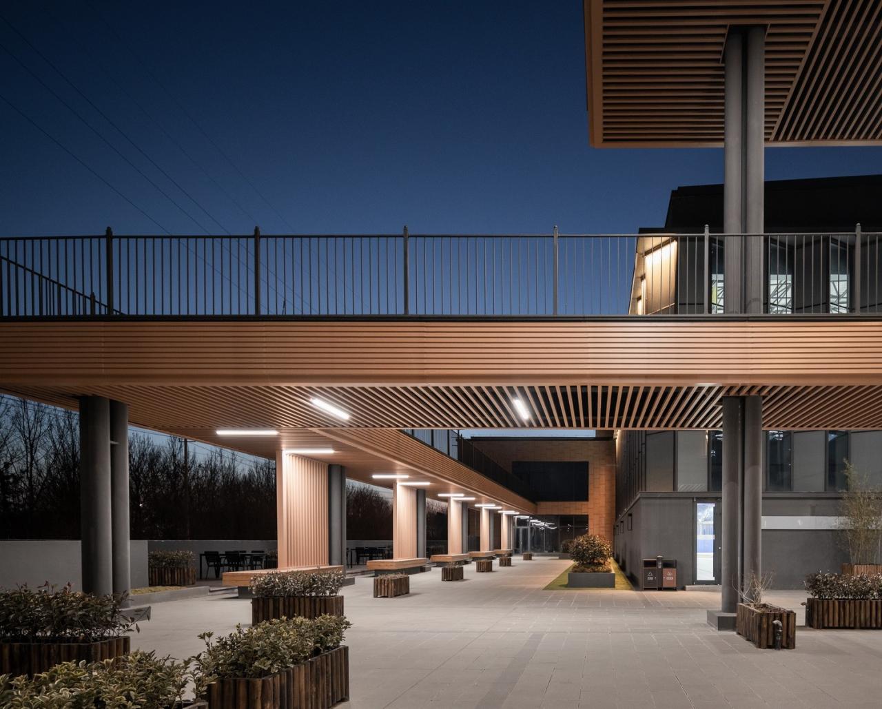 BIM建筑|废弃厂房改造康养配套 / 栖城设计 BIM建筑|废弃厂房改造康养配套 / 栖城设计