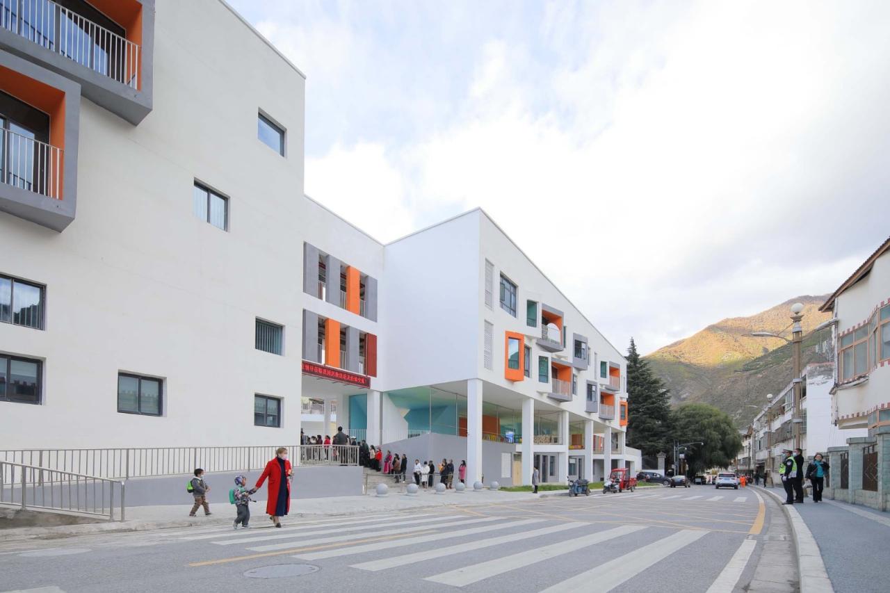 BIM建筑|九寨沟县启航幼儿园 / 东意建筑 BIM建筑|九寨沟县启航幼儿园 / 东意建筑