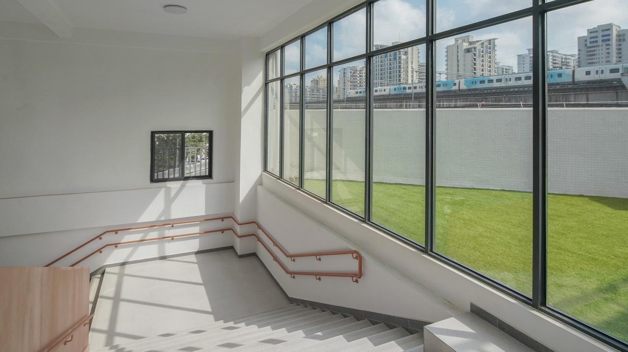 BIM建筑|海口山高幼儿园:一座位于高铁站下的幼儿园,如何征服小朋友 / DIKA新作 BIM建筑|海口山高幼儿园:一座位于高铁站下的幼儿园,如何征服小朋友 / DIKA新作