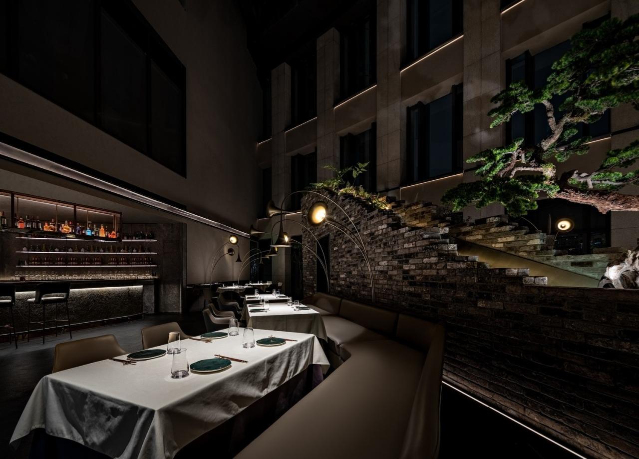 BIM建筑|四季民福上海外滩店 / IN.X屋里门外设计 BIM建筑|四季民福上海外滩店 / IN.X屋里门外设计