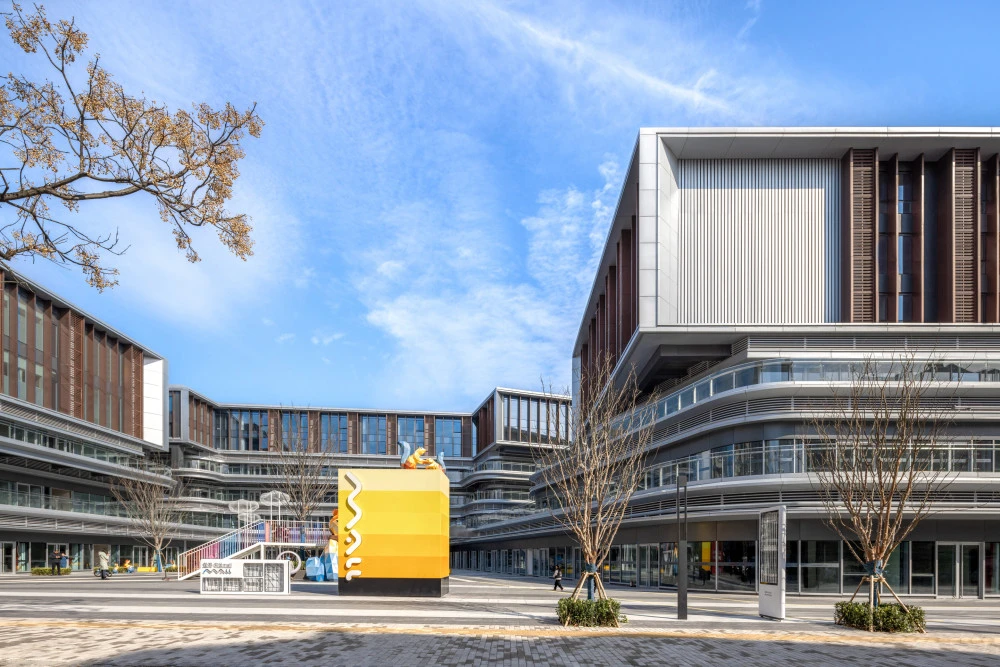 龙湖紫金原著丨南京紫金山下稀世墅境演绎理想生活 龙湖紫金原著丨南京紫金山下稀世墅境演绎理想生活