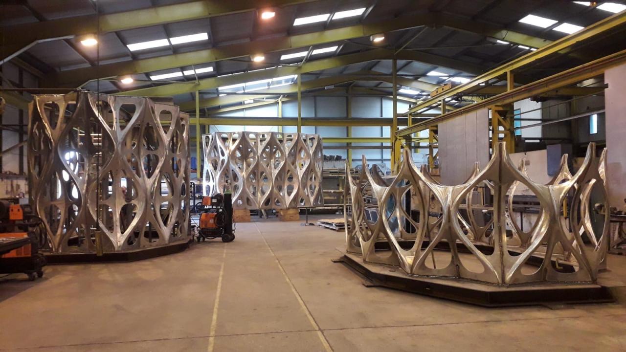 BIM建筑|结构创新:‘壳层镂空’光之塔与能量之墙 / Tonkin Liu BIM建筑|结构创新:‘壳层镂空’光之塔与能量之墙 / Tonkin Liu