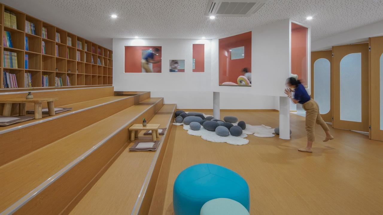 BIM建筑|海口山高幼儿园:一座位于高铁站下的幼儿园,如何征服小朋友 / DIKA新作 BIM建筑|海口山高幼儿园:一座位于高铁站下的幼儿园,如何征服小朋友 / DIKA新作