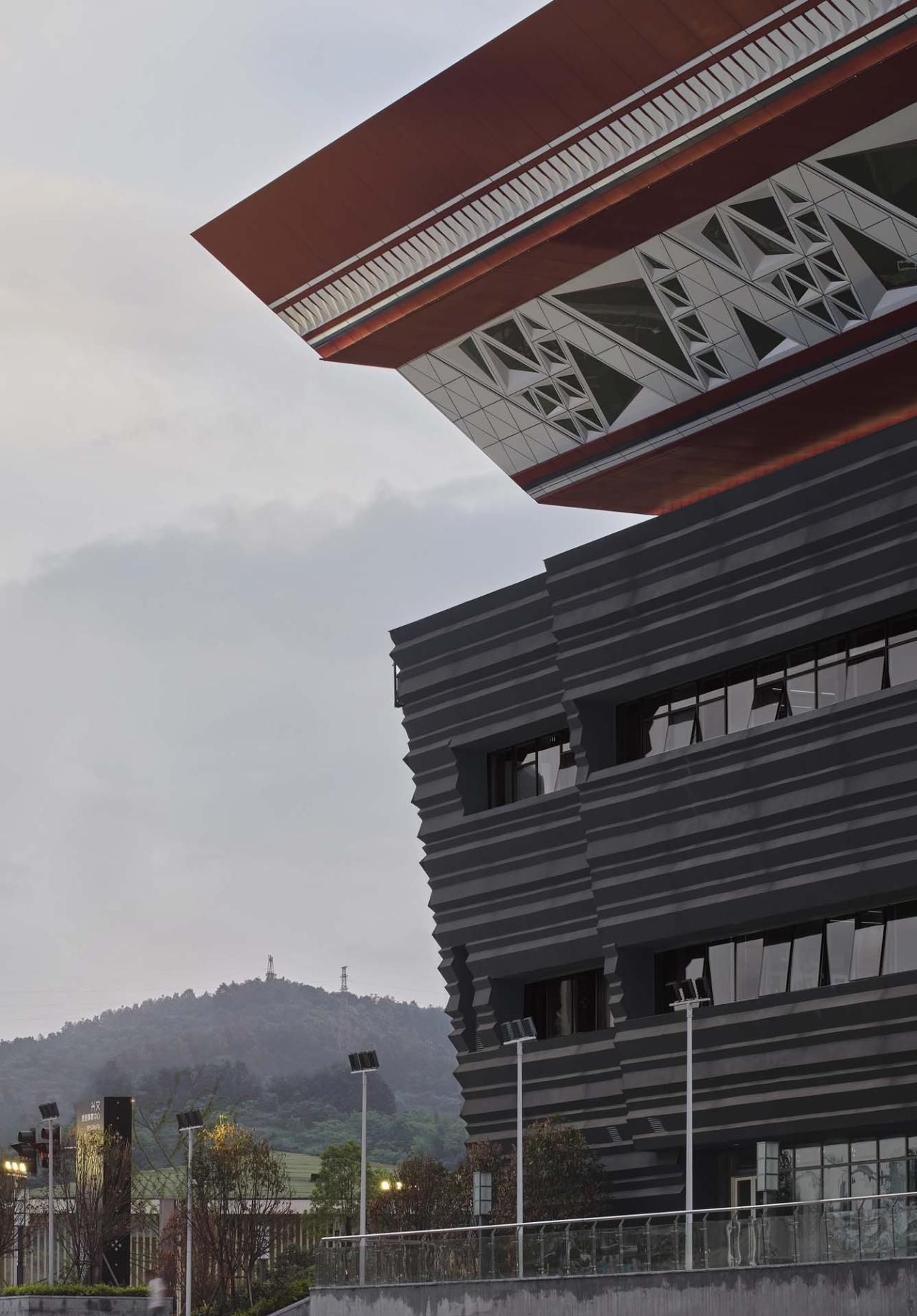 BIM建筑|“兴文石海”世界级旅游目的地游客中心 / 天津大学设计总院·顾志宏工作室 BIM建筑|“兴文石海”世界级旅游目的地游客中心 / 天津大学设计总院·顾志宏工作室