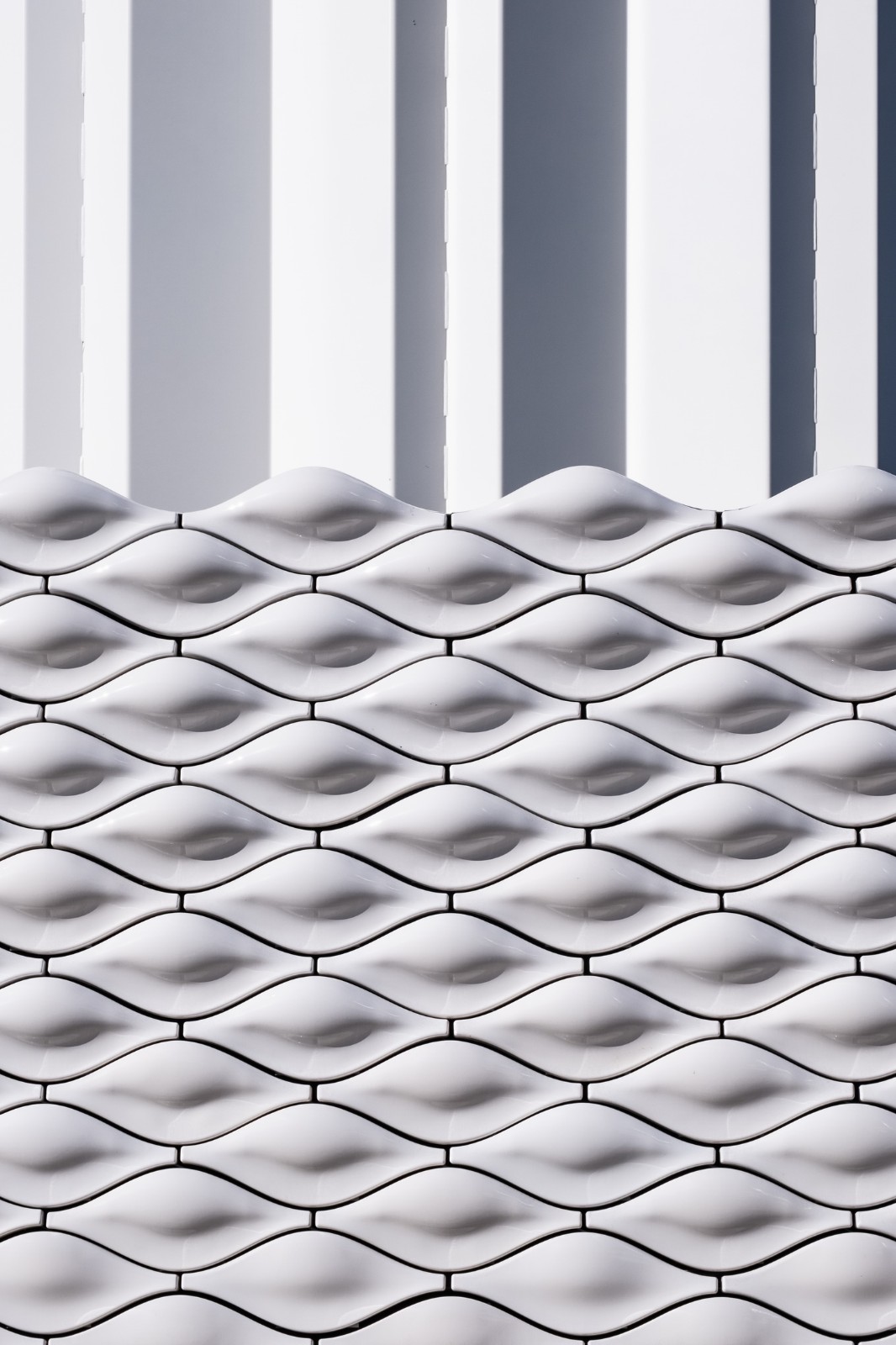 BIM建筑|结构创新:‘壳层镂空’光之塔与能量之墙 / Tonkin Liu BIM建筑|结构创新:‘壳层镂空’光之塔与能量之墙 / Tonkin Liu