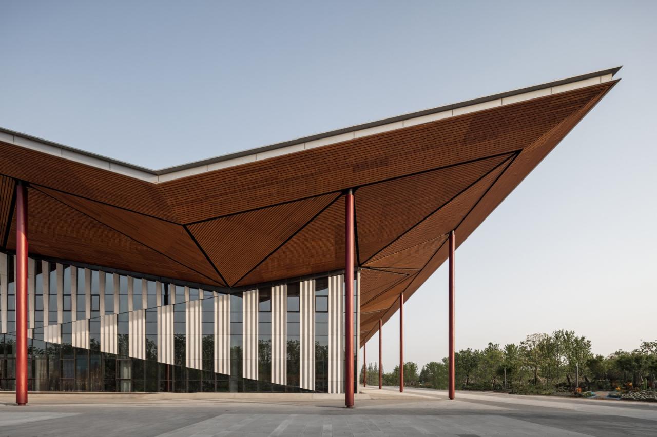 BIM建筑|第十届中国花博会复兴馆 / 华建集团上海建筑设计研究院 BIM建筑|第十届中国花博会复兴馆 / 华建集团上海建筑设计研究院