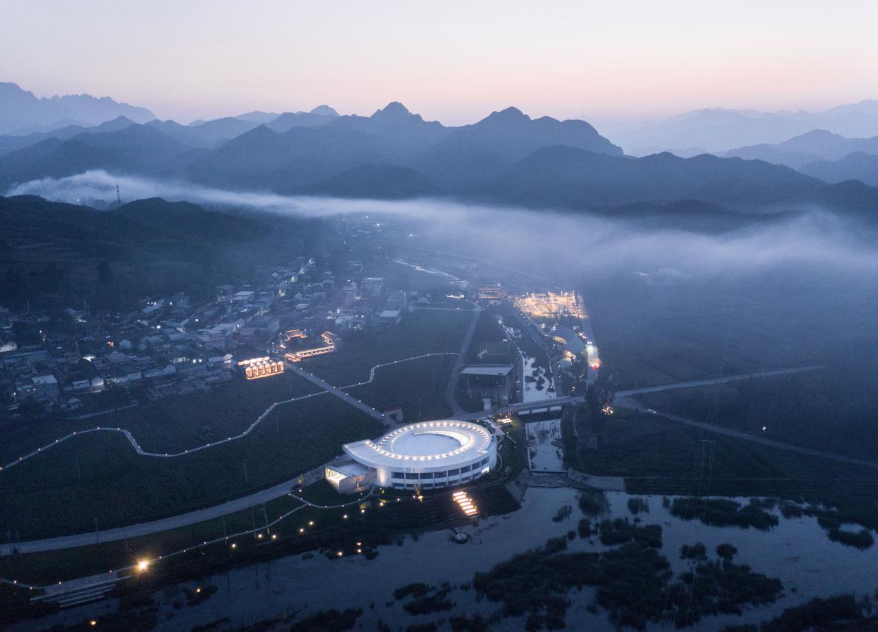 BIM建筑|田岗知行村:乡村会客厅 / 袈蓝建筑 BIM建筑|田岗知行村:乡村会客厅 / 袈蓝建筑