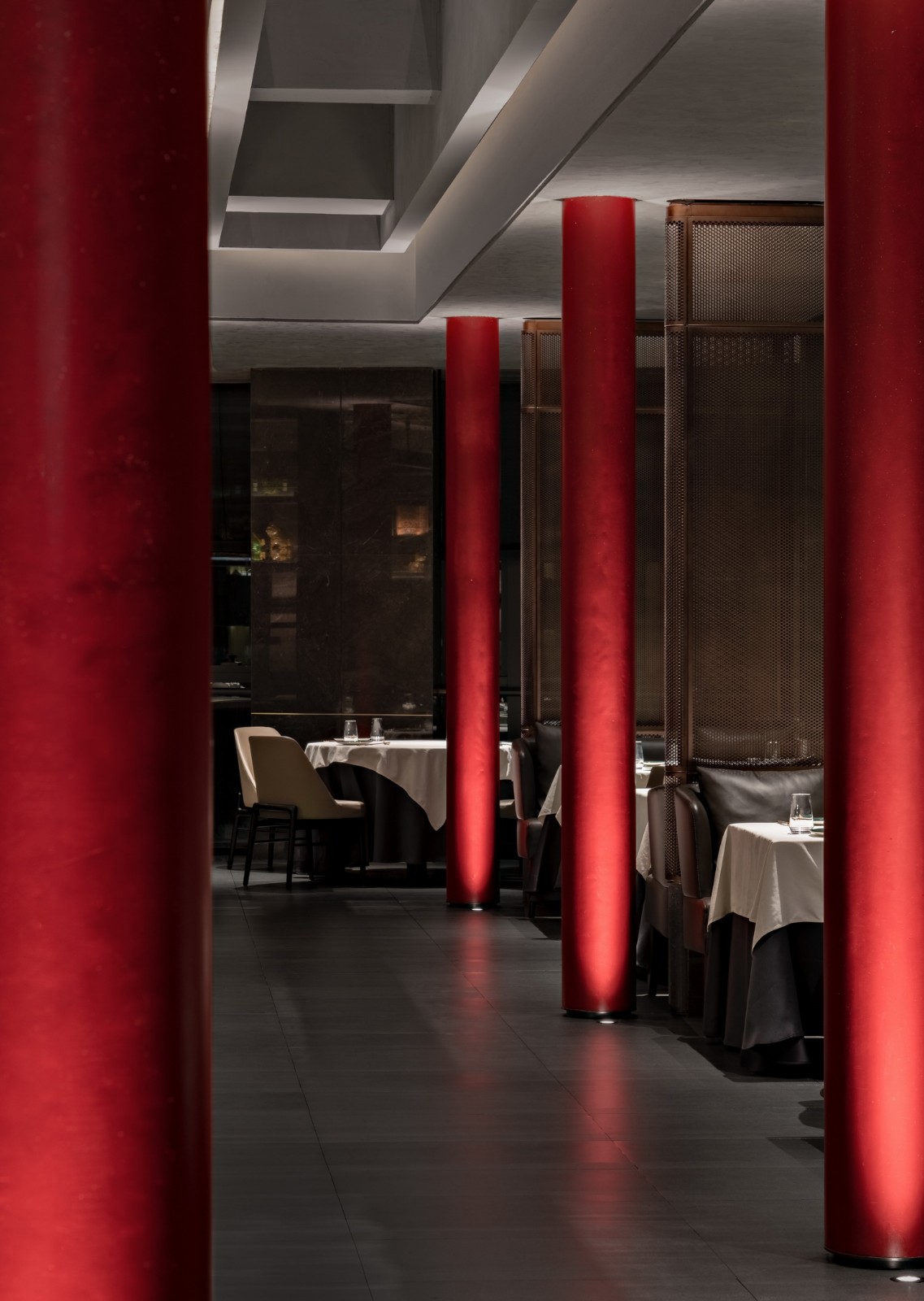 BIM建筑|四季民福上海外滩店 / IN.X屋里门外设计 BIM建筑|四季民福上海外滩店 / IN.X屋里门外设计