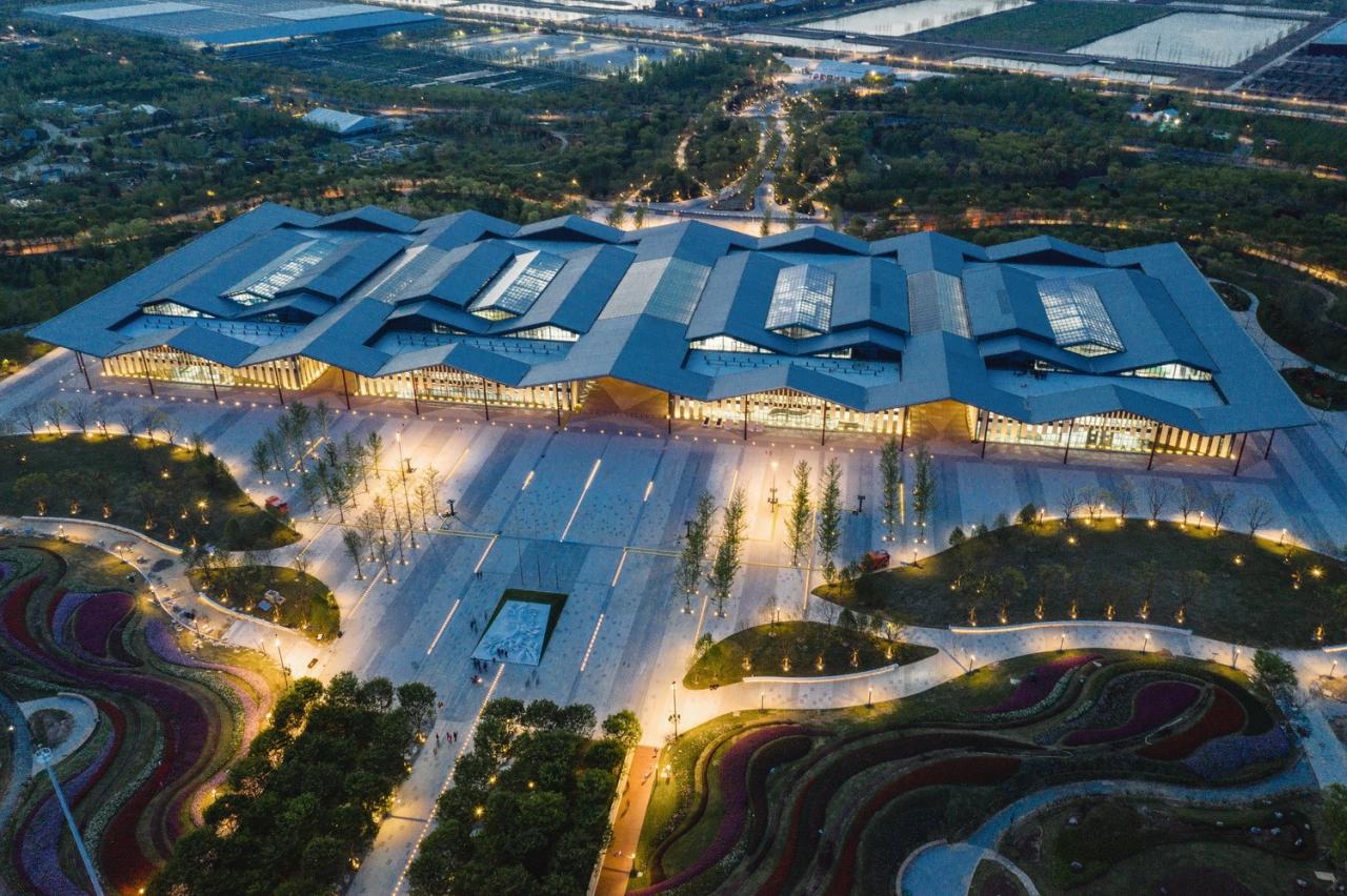 BIM建筑|第十届中国花博会复兴馆 / 华建集团上海建筑设计研究院 BIM建筑|第十届中国花博会复兴馆 / 华建集团上海建筑设计研究院