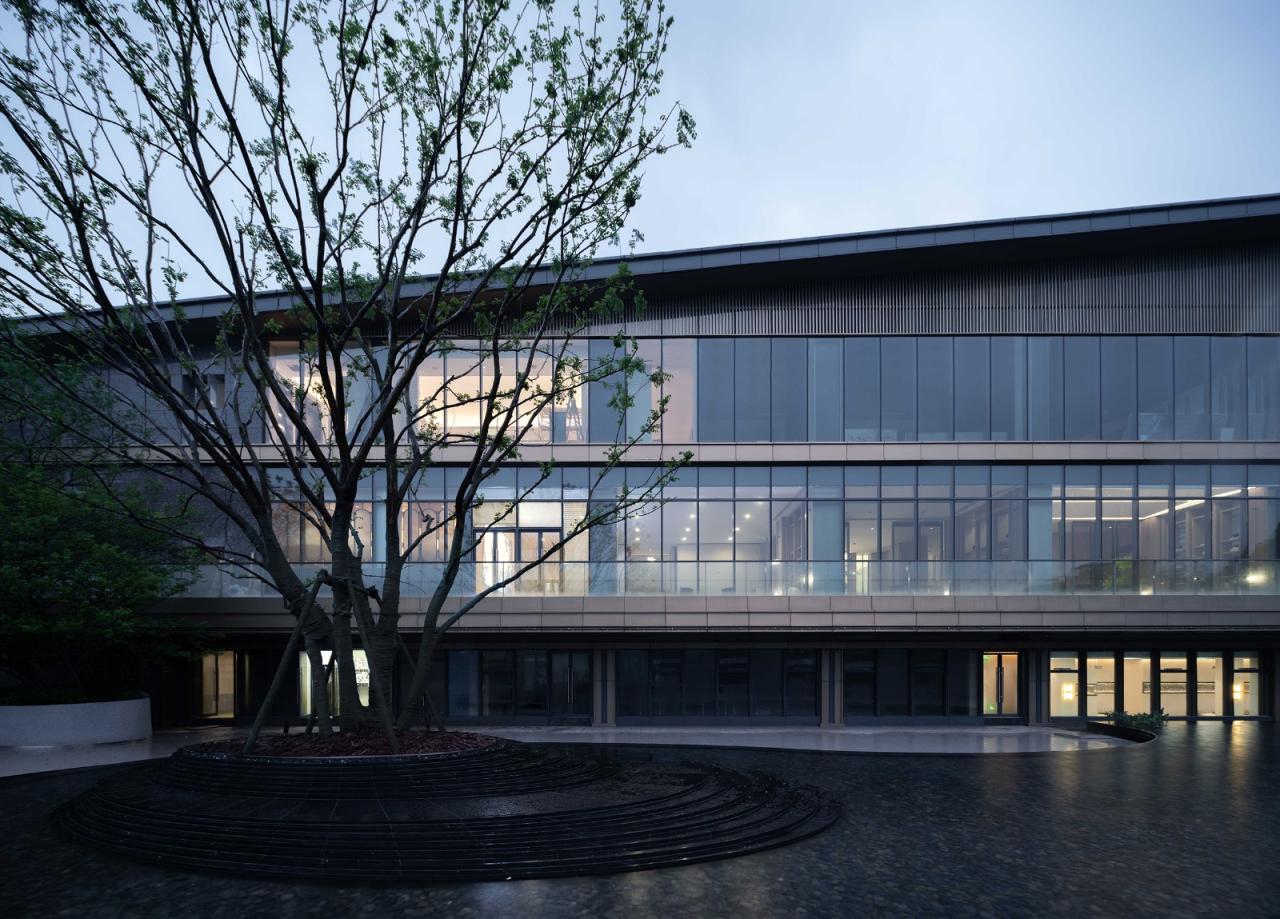 BIM建筑|长沙麓隐青竹湖展示中心 / PTA上海柏涛 BIM建筑|长沙麓隐青竹湖展示中心 / PTA上海柏涛