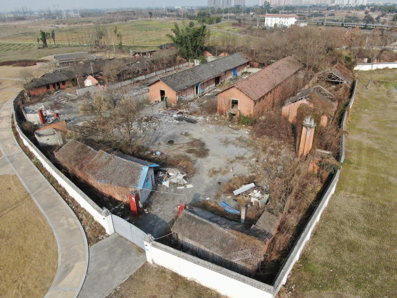 BIM建筑|青龙湖·漂浮种子:自我更新 / 小隐建筑事务所 BIM建筑|青龙湖·漂浮种子:自我更新 / 小隐建筑事务所