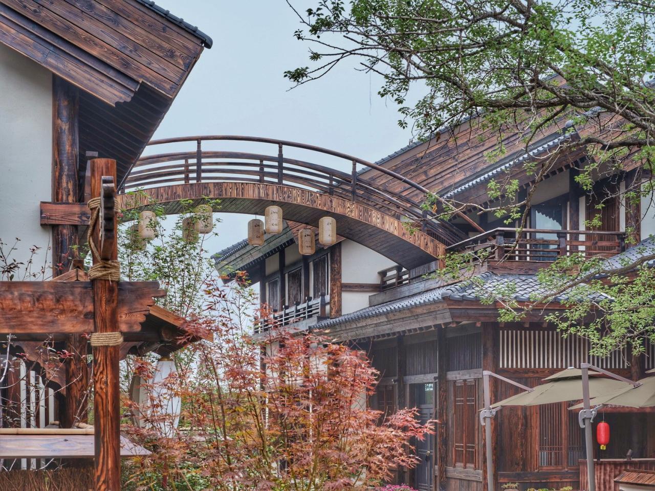 BIM建筑|现代视角下的新唐风演绎:长春世茂莲花山文旅小镇 / UA尤安设计 BIM建筑|现代视角下的新唐风演绎:长春世茂莲花山文旅小镇 / UA尤安设计