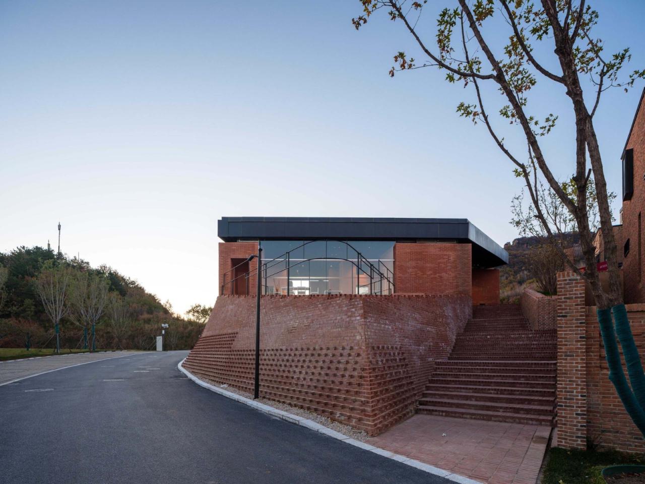 BIM建筑|阿那亚金山岭艺术中心 / 上海阿科米星建筑设计事务所 BIM建筑|阿那亚金山岭艺术中心 / 上海阿科米星建筑设计事务所