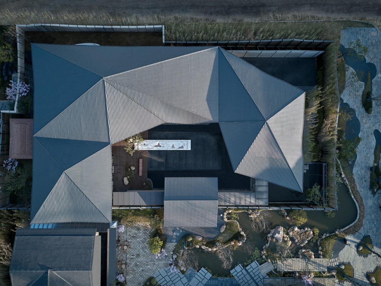 BIM建筑|生活化的轻禅设计: 靖安绿地明镜湾文旅小镇 / UA尤安设计 BIM建筑|生活化的轻禅设计: 靖安绿地明镜湾文旅小镇 / UA尤安设计