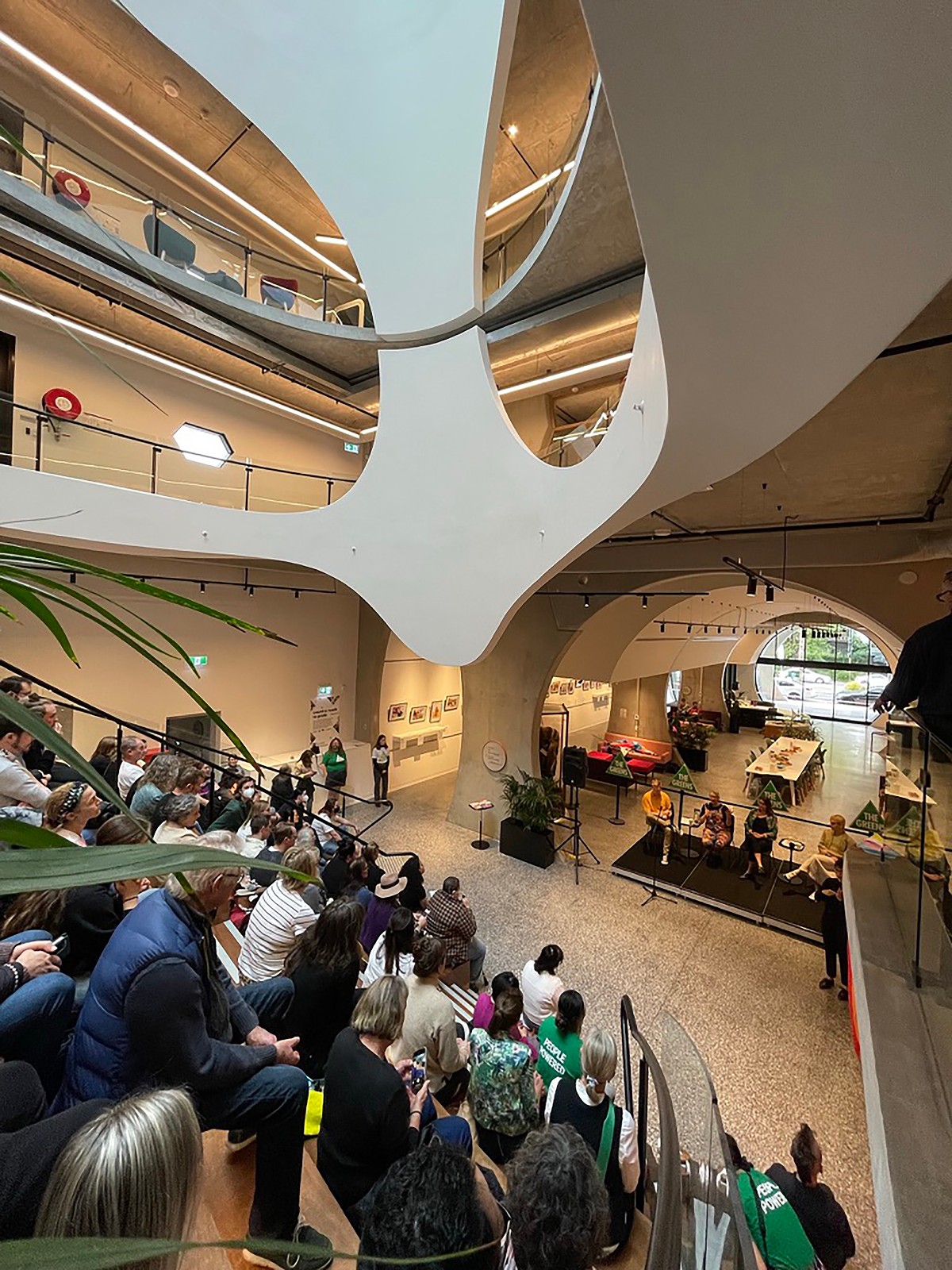 BIM建筑|‘半成品’建筑:圣基尔达,维多利亚傲娇中心 / BAU+Grant Amon BIM建筑|‘半成品’建筑:圣基尔达,维多利亚傲娇中心 / BAU+Grant Amon