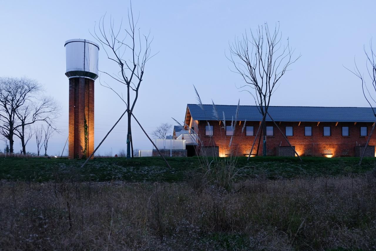 BIM建筑|青龙湖·漂浮种子:自我更新 / 小隐建筑事务所 BIM建筑|青龙湖·漂浮种子:自我更新 / 小隐建筑事务所