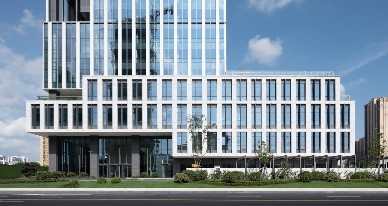 BIM建筑|解码花园式总部办公:绿创大厦 / 简和建筑 BIM建筑|解码花园式总部办公:绿创大厦 / 简和建筑