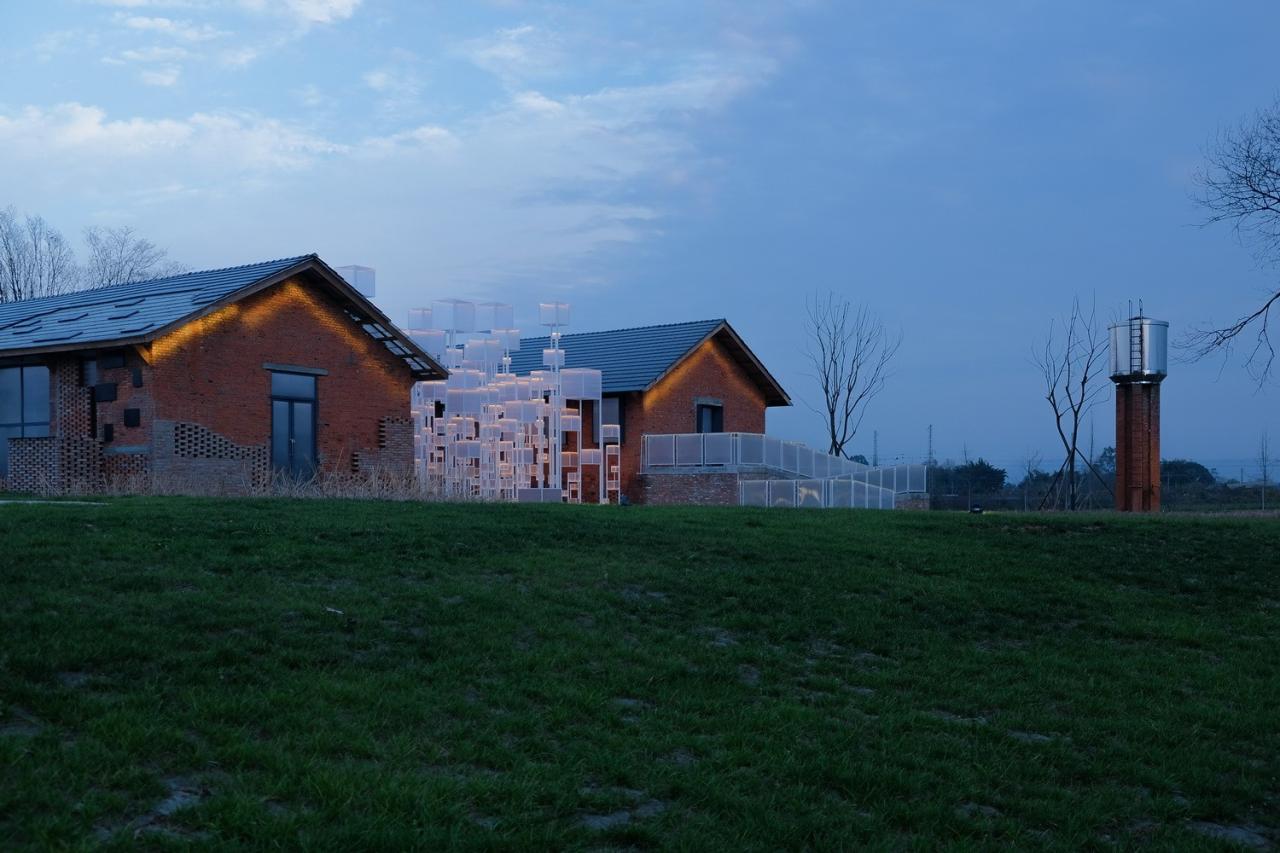 BIM建筑|青龙湖·漂浮种子:自我更新 / 小隐建筑事务所 BIM建筑|青龙湖·漂浮种子:自我更新 / 小隐建筑事务所