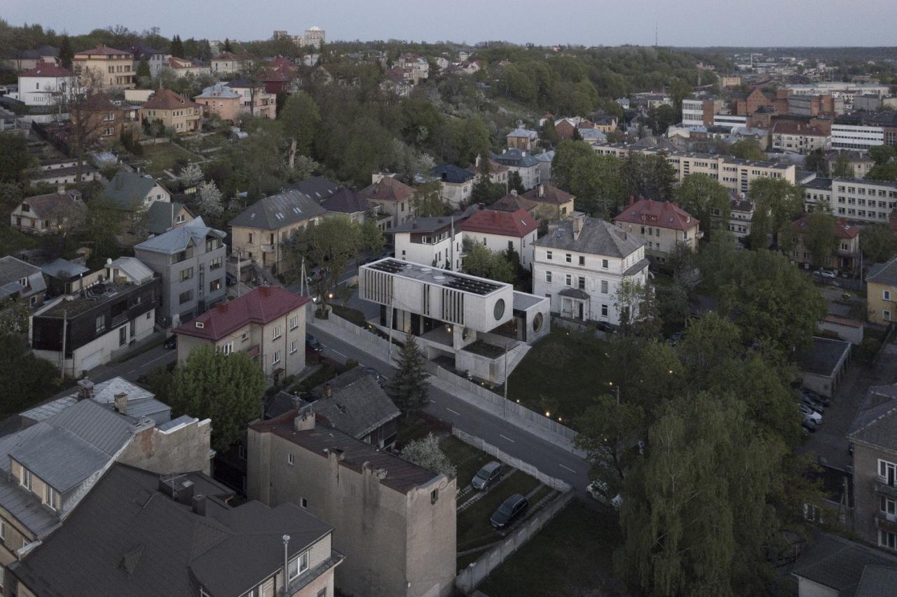 BIM建筑|现代主义混凝土住宅,考纳斯之家 / Architectural Bureau G.Natkevicius & Partners BIM建筑|现代主义混凝土住宅,考纳斯之家 / Architectural Bureau G.Natkevicius & Partners