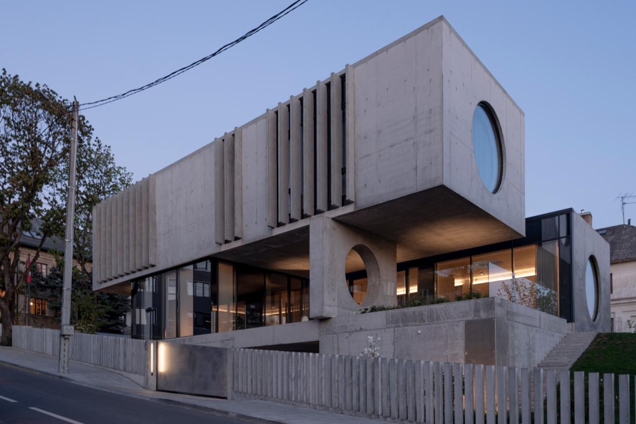 BIM建筑|现代主义混凝土住宅,考纳斯之家 / Architectural Bureau G.Natkevicius & Partners BIM建筑|现代主义混凝土住宅,考纳斯之家 / Architectural Bureau G.Natkevicius & Partners