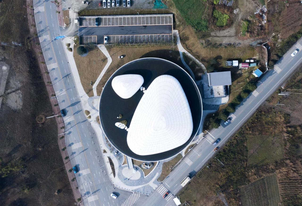 BIM建筑|卧云台 / 小隐建筑 BIM建筑|卧云台 / 小隐建筑