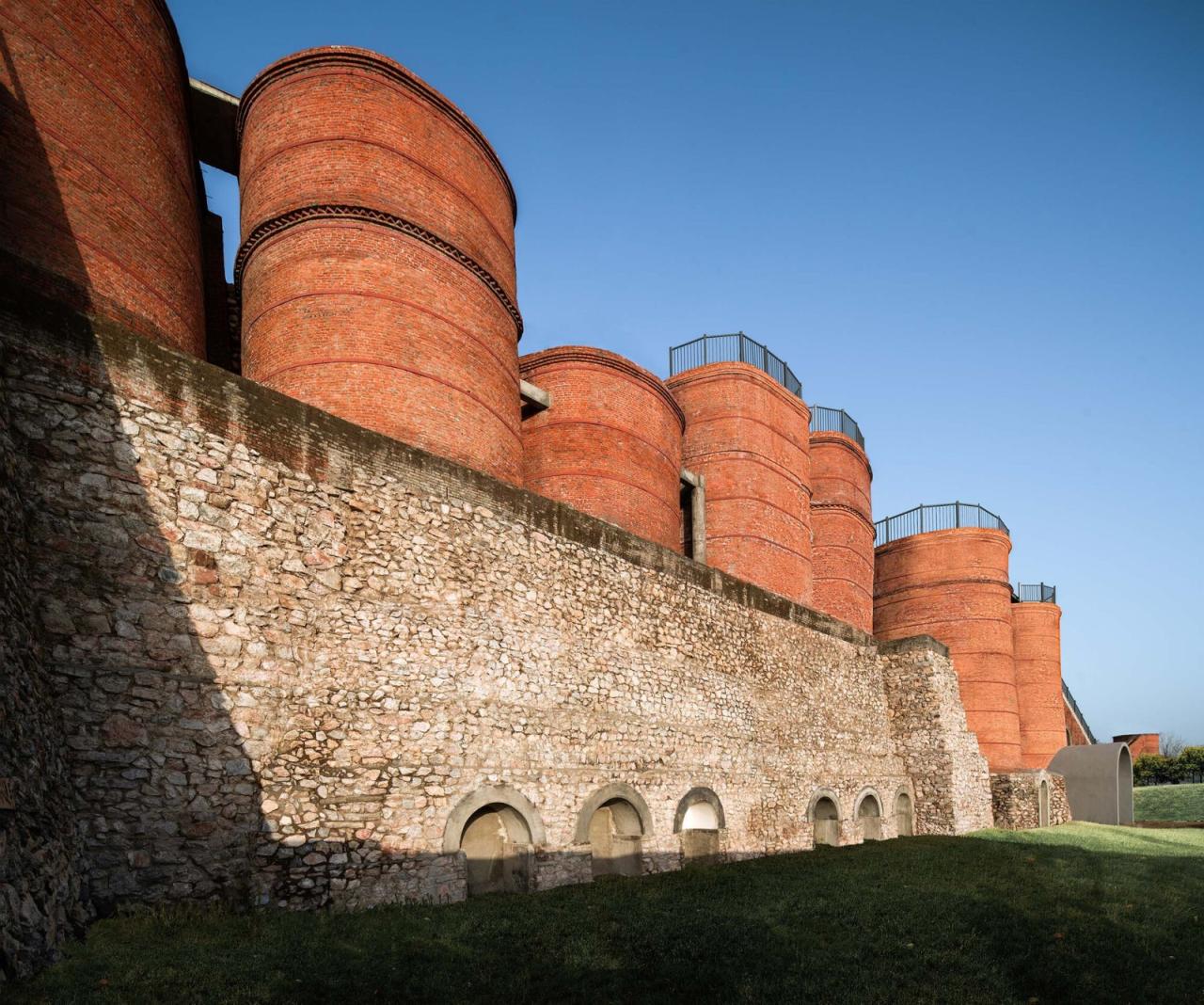 BIM建筑|濮公山地质(石灰矿)博物馆 / 华中科技大学建筑与城市规划学院李保峰教授工作室 BIM建筑|濮公山地质(石灰矿)博物馆 / 华中科技大学建筑与城市规划学院李保峰教授工作室