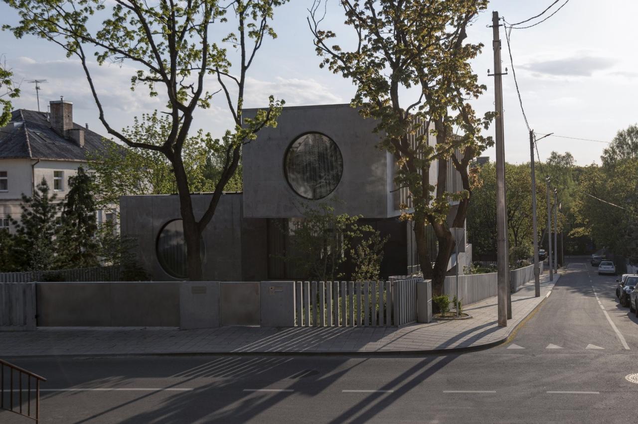 BIM建筑|现代主义混凝土住宅,考纳斯之家 / Architectural Bureau G.Natkevicius & Partners BIM建筑|现代主义混凝土住宅,考纳斯之家 / Architectural Bureau G.Natkevicius & Partners