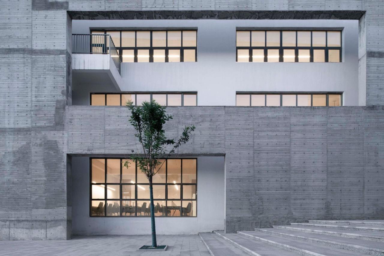 BIM建筑|友兰中学图艺综合楼 / WAU建筑事务所 BIM建筑|友兰中学图艺综合楼 / WAU建筑事务所