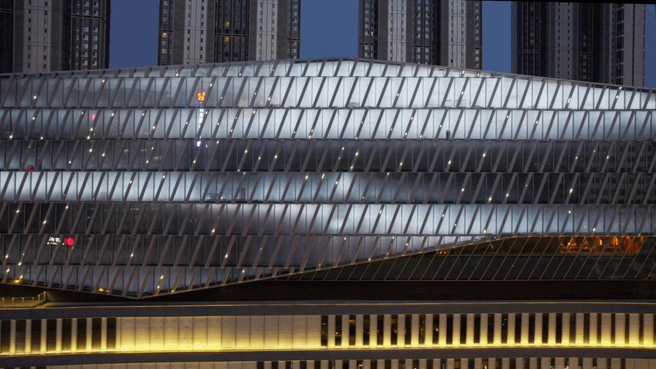 BIM建筑|武汉万象城:“水晶之冠”,光之“万象”/ GD大观国际 BIM建筑|武汉万象城:“水晶之冠”,光之“万象”/ GD大观国际