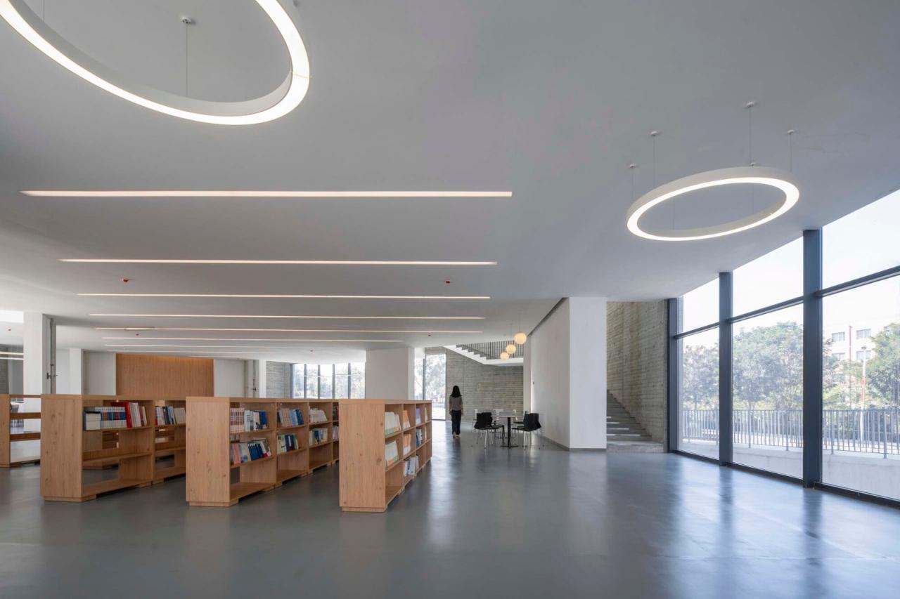 BIM建筑|友兰中学图艺综合楼 / WAU建筑事务所 BIM建筑|友兰中学图艺综合楼 / WAU建筑事务所