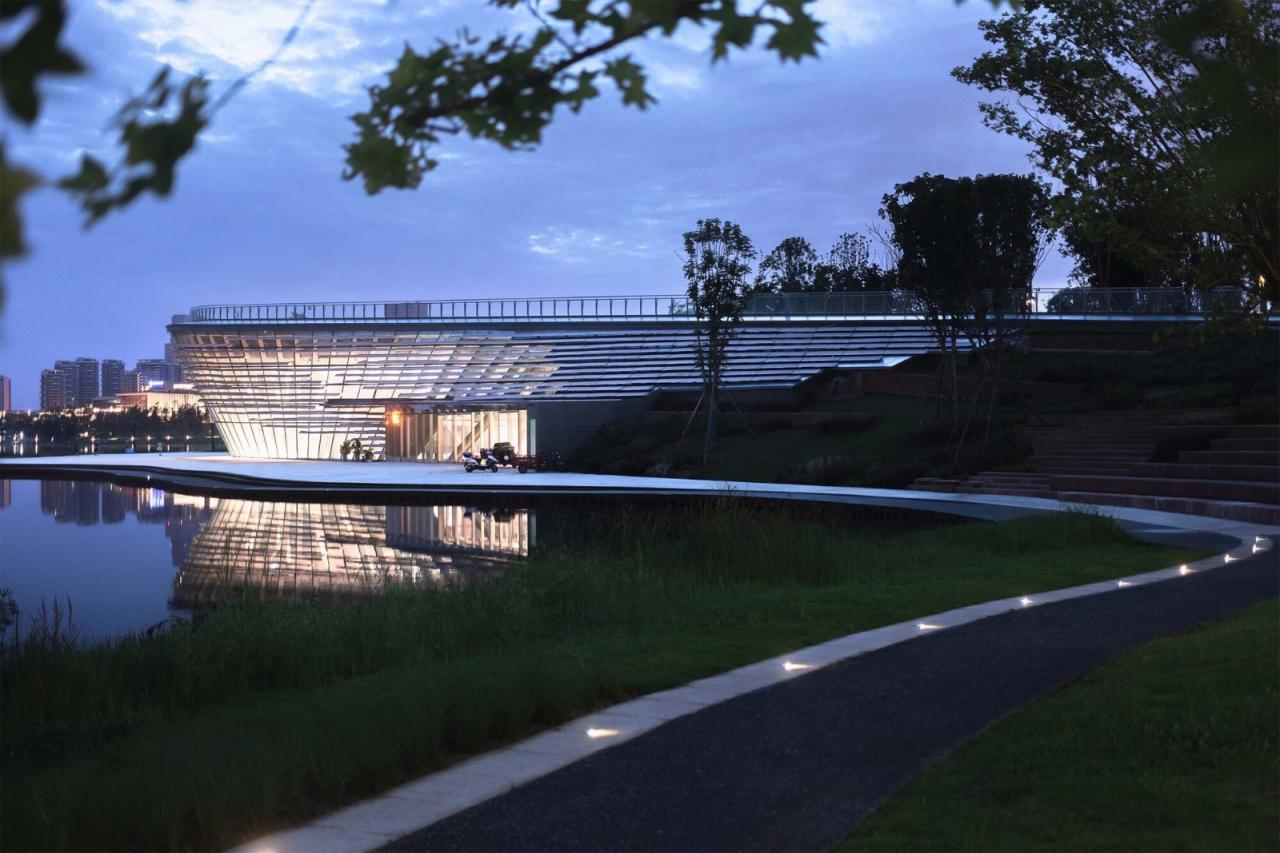 BIM建筑|成都天府路演艺术中心 / 天仝建筑 BIM建筑|成都天府路演艺术中心 / 天仝建筑