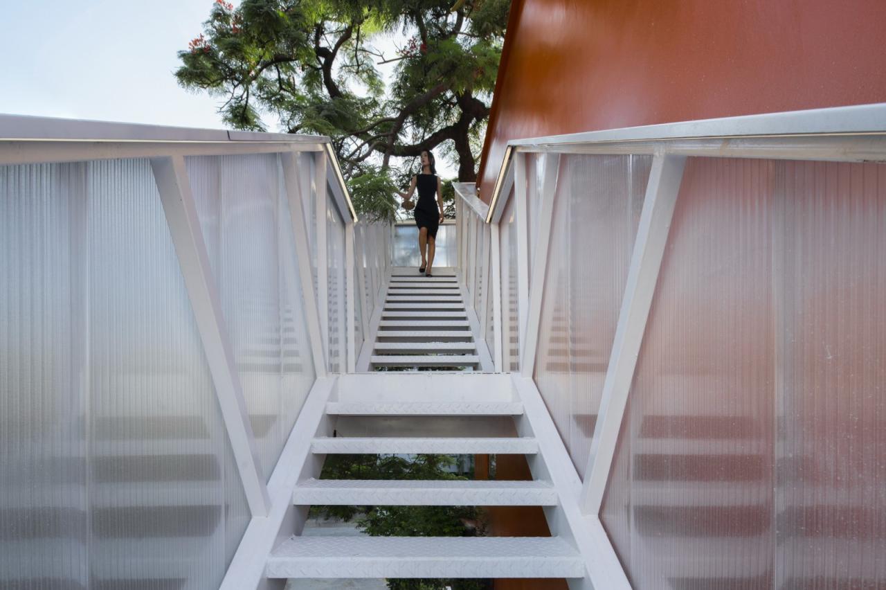 BIM建筑|工业遗址世界里的橙色糖果-未来社HOUSE / Wutopia Lab BIM建筑|工业遗址世界里的橙色糖果-未来社HOUSE / Wutopia Lab