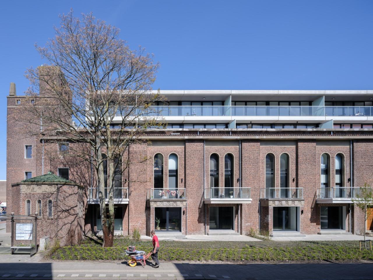 BIM建筑|从教堂到公寓的更新改造 / HOYT Architecten BIM建筑|从教堂到公寓的更新改造 / HOYT Architecten