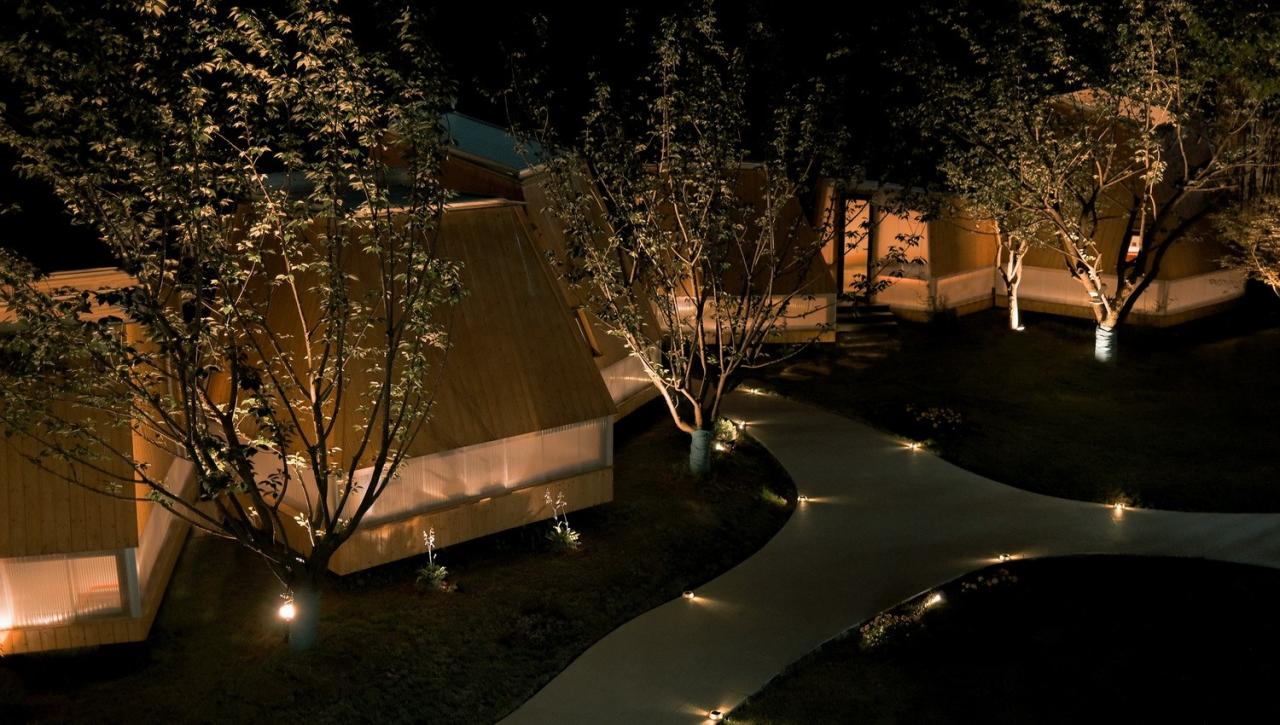 BIM建筑|乡亲们的院子餐厅 / 有点设计 BIM建筑|乡亲们的院子餐厅 / 有点设计