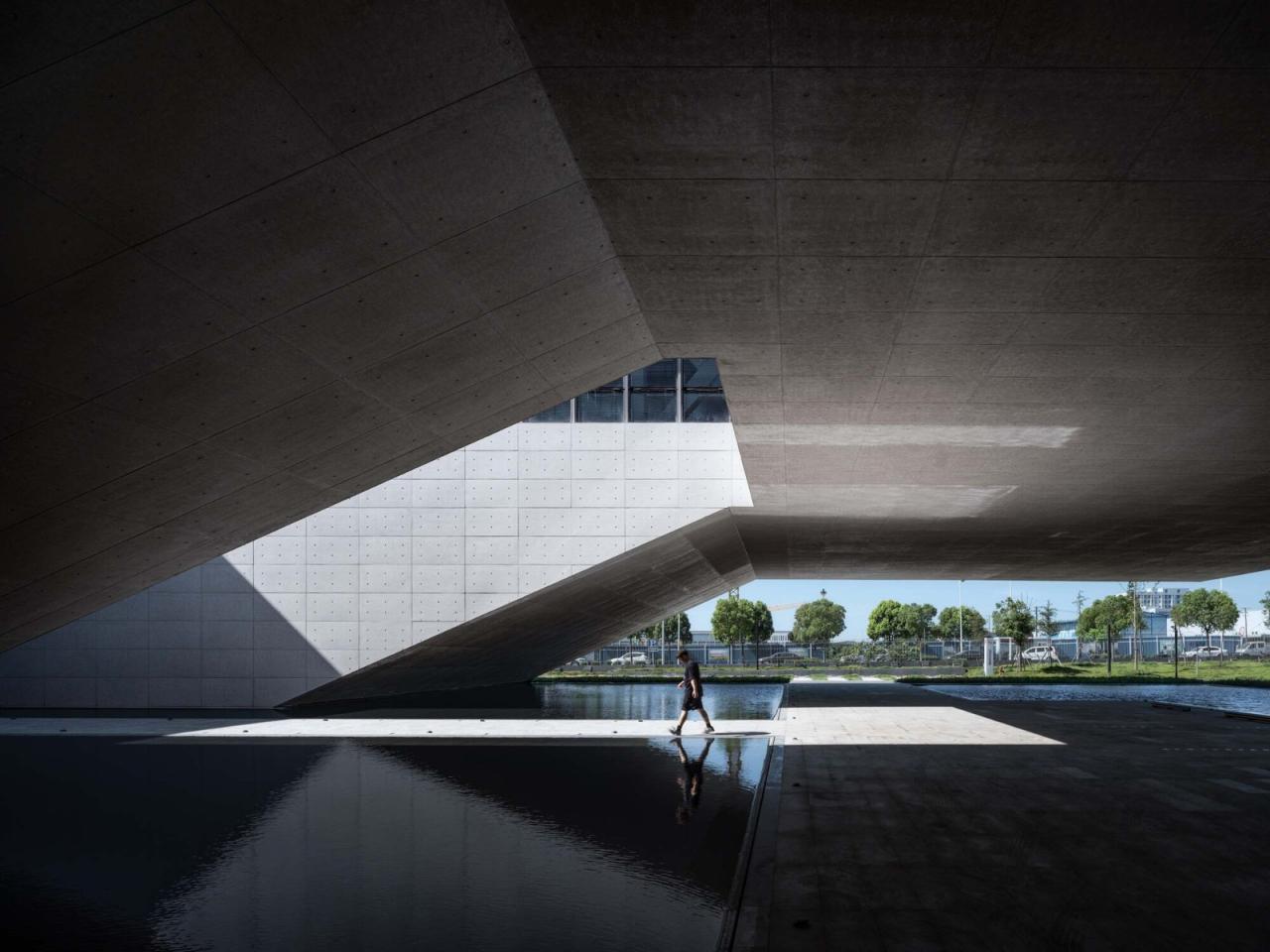 BIM建筑|道生天合上海临港总部园区 / 杜兹设计 BIM建筑|道生天合上海临港总部园区 / 杜兹设计