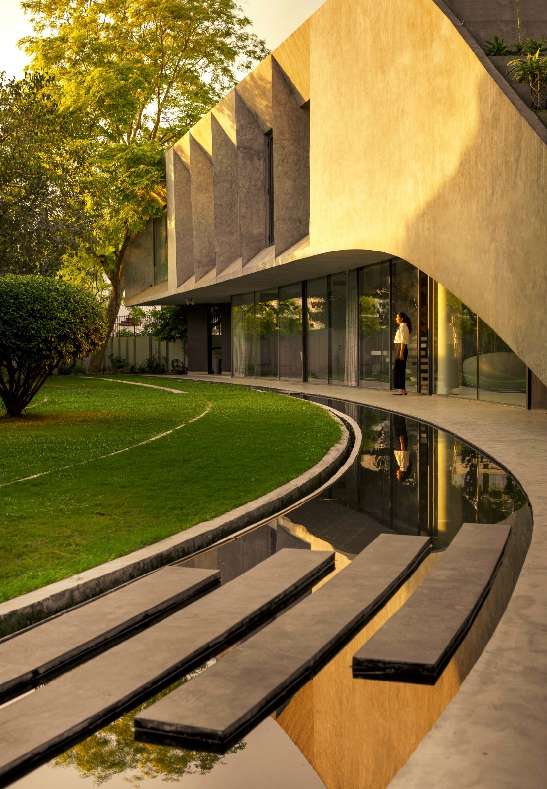 BIM建筑|KD45别墅,大自然环抱中的都市生活 / Studio Symbiosis BIM建筑|KD45别墅,大自然环抱中的都市生活 / Studio Symbiosis