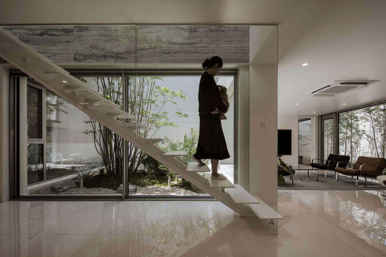 BIM建筑|扭曲营造空间,金属立面住宅 / Archirie BIM建筑|扭曲营造空间,金属立面住宅 / Archirie