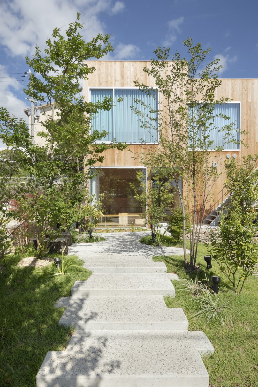 BIM建筑|森林中的牙医诊所 / YYA / Yusuke Yoshino Architects BIM建筑|森林中的牙医诊所 / YYA / Yusuke Yoshino Architects