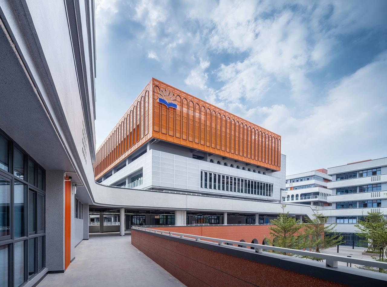 BIM建筑|台山市广旭实验学校 / 象外营造工作室 BIM建筑|台山市广旭实验学校 / 象外营造工作室