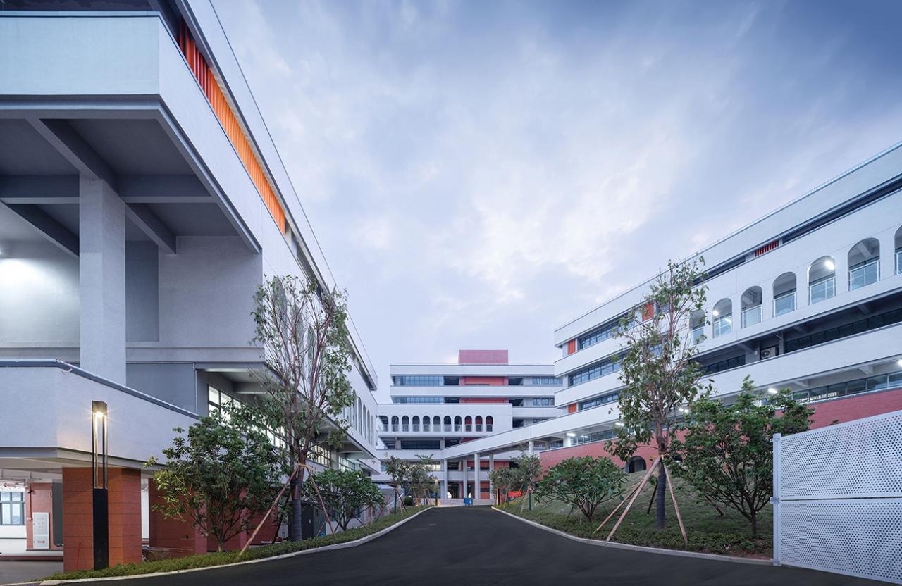 BIM建筑|台山市广旭实验学校 / 象外营造工作室 BIM建筑|台山市广旭实验学校 / 象外营造工作室