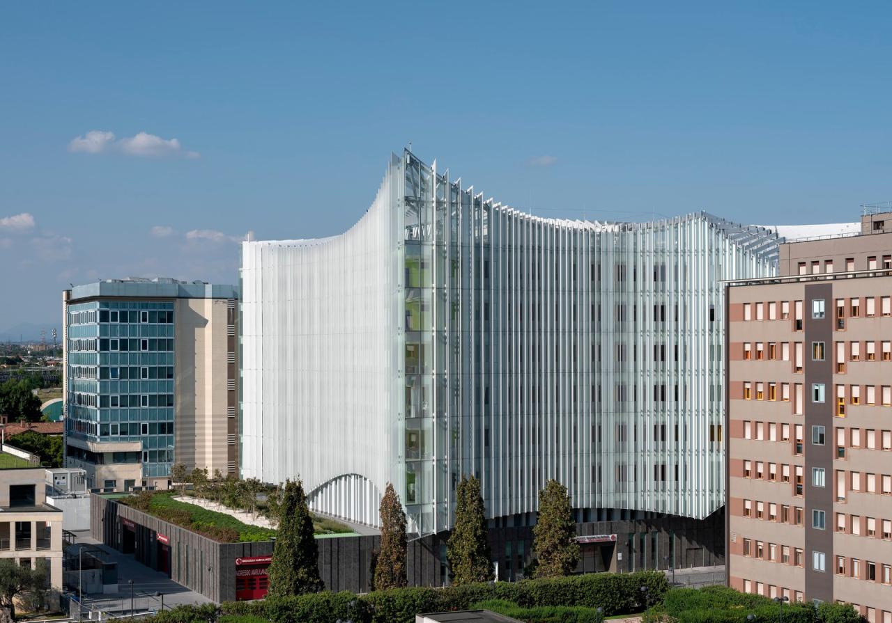 BIM建筑|会吸霾的医院:米兰圣拉斐尔医院新外科和急救中心 / MCA建筑事务所 BIM建筑|会吸霾的医院:米兰圣拉斐尔医院新外科和急救中心 / MCA建筑事务所