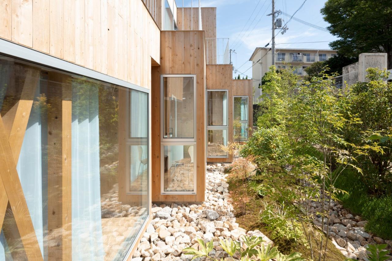 BIM建筑|森林中的牙医诊所 / YYA / Yusuke Yoshino Architects BIM建筑|森林中的牙医诊所 / YYA / Yusuke Yoshino Architects