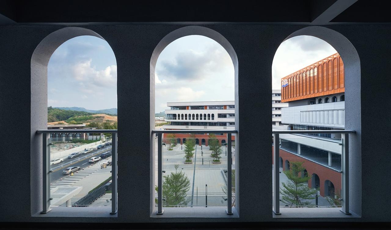 BIM建筑|台山市广旭实验学校 / 象外营造工作室 BIM建筑|台山市广旭实验学校 / 象外营造工作室