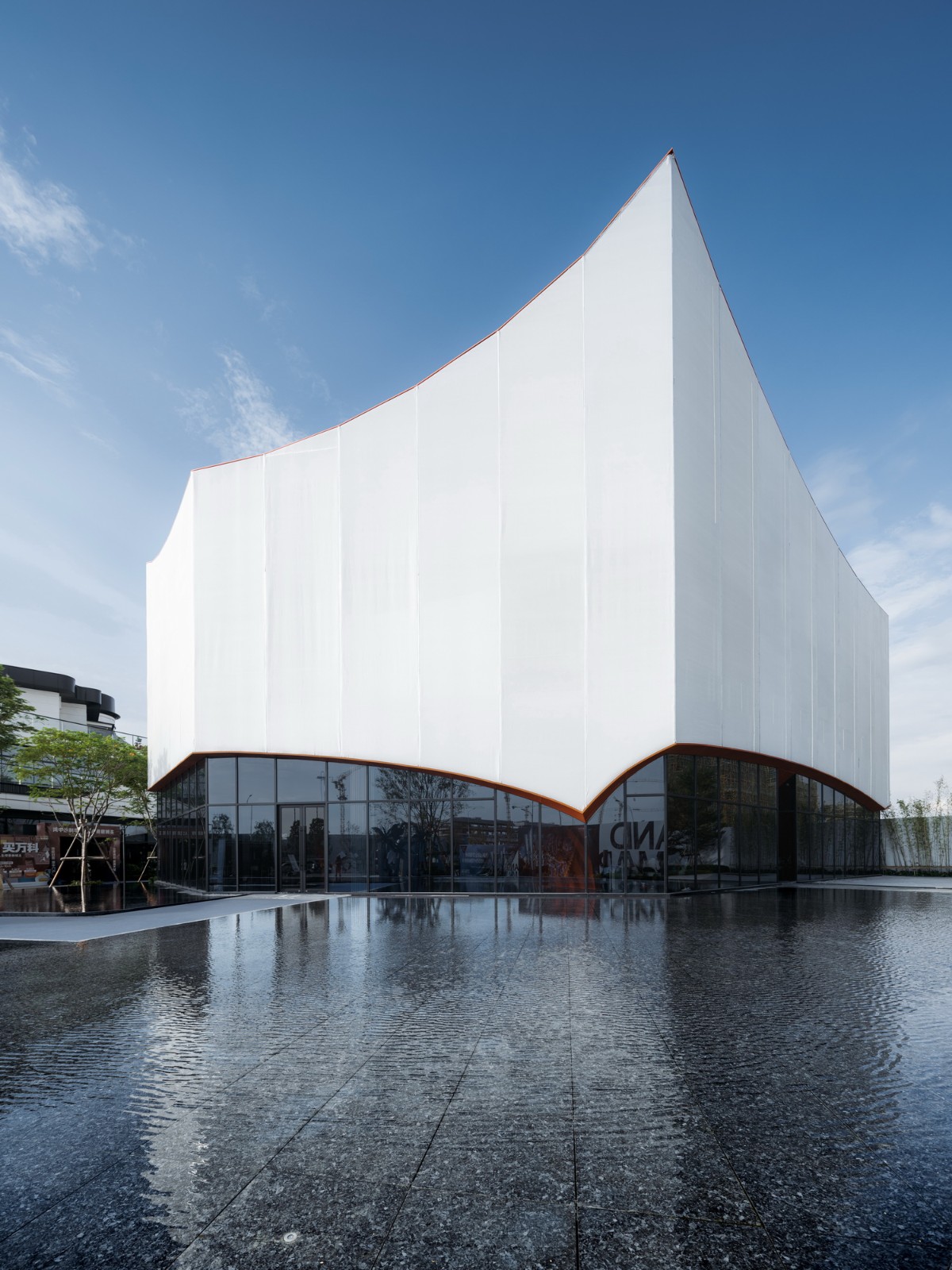 BIM建筑|飞翔的红山 / Wutopia Lab BIM建筑|飞翔的红山 / Wutopia Lab