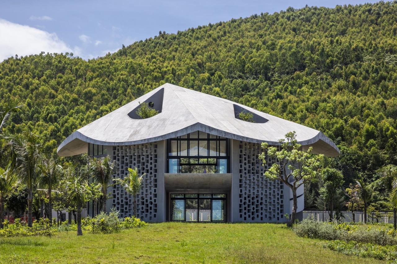 BIM建筑|‘帽子’屋,万花筒办公室与住宅 / Inrestudio,Kosuke Nishijima BIM建筑|‘帽子’屋,万花筒办公室与住宅 / Inrestudio,Kosuke Nishijima